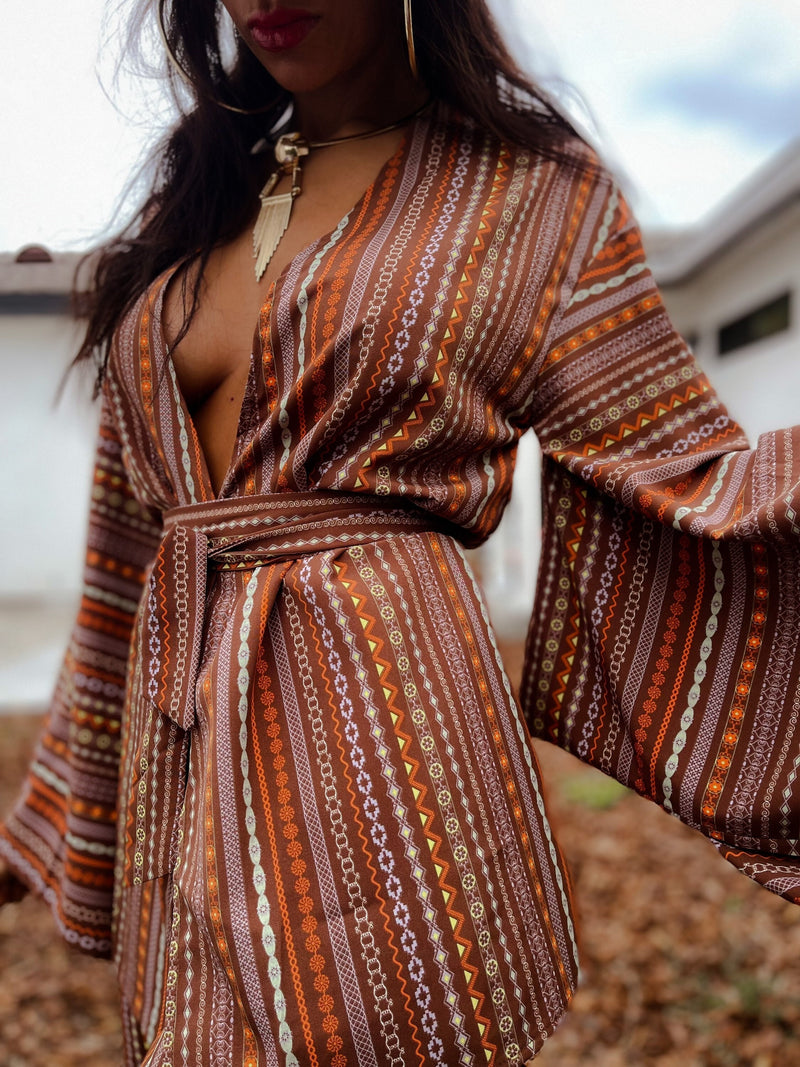 Brown Ethnic Pattern Print Kimono Set