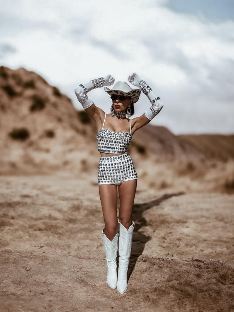 White Diamond Western Glam Festival Set, White Diva Cowgirl Costume, Festival Rave CountryGirl Outfit, Four Piece Bachelorette Party Outfit